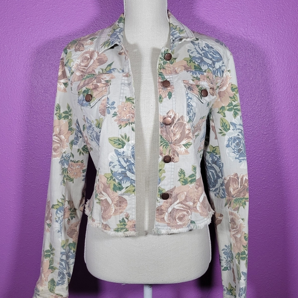 Women's Large White Floral Print Cropped Jean Jacket - Tinseltown Denim Couture